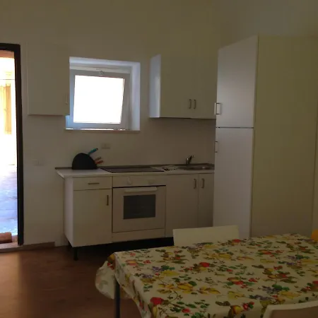 Nomentana 225